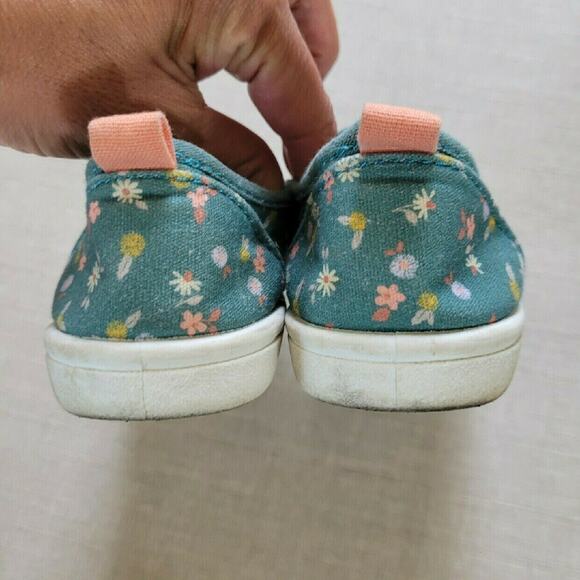 Cat & Jack Floral Slip-on Sneakers - Picture 5 of 9